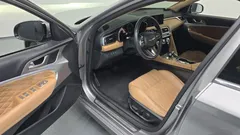 2022 Genesis G70 Gasoline 2.0T 4WD — фото 10