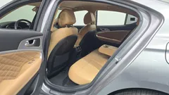 2022 Genesis G70 Gasoline 2.0T 4WD — фото 11