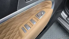 2022 Genesis G70 Gasoline 2.0T 4WD — фото 15