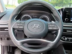 2023 Hyundai Sonata 2.0 — фото 8