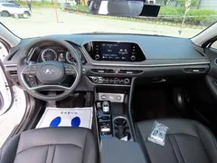2023 Hyundai Sonata 2.0 — фото 14