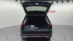 2023 Volkswagen Tiguan 2.0 TDI 4Motion Prestige — фото 18