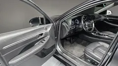 2023 Hyundai Sonata Premium Plus — фото 10