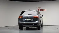 2023 Volkswagen Tiguan 2.0 TSI Prestige — фото 4