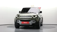 2023 Land Rover Defender 110 D300 HSE — фото 3