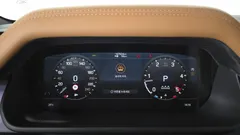 2023 Land Rover Defender 110 D300 HSE — фото 8