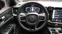 2022 Volvo S60 B5 R-Design — фото 13