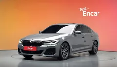 2023 BMW 5-Series 520i M Sport — фото 1