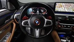 2023 BMW 5-Series 520i M Sport — фото 13