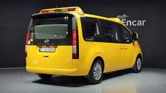 2023 Hyundai Staria L3.5 Kinder Safety Car — фото 2