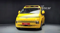 2023 Hyundai Staria L3.5 Kinder Safety Car — фото 3