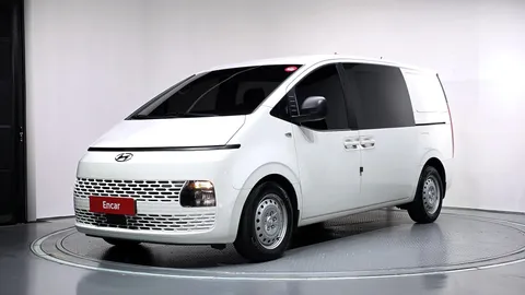 2023 Hyundai Staria Cargo 5-Seater