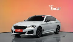2022 BMW 5-Series 530e M Sport — фото 1