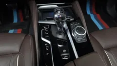 2022 BMW 5-Series 530e M Sport — фото 9