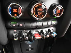 2024 Mini Cooper 클래식 플러스 — фото 20
