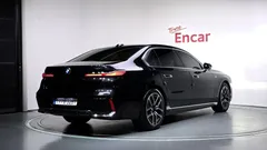 2023 BMW 7-Series 740i sDrive M Sport — фото 2