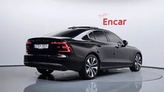 2023 Volvo S60 B5 Ultimate Bright — фото 2