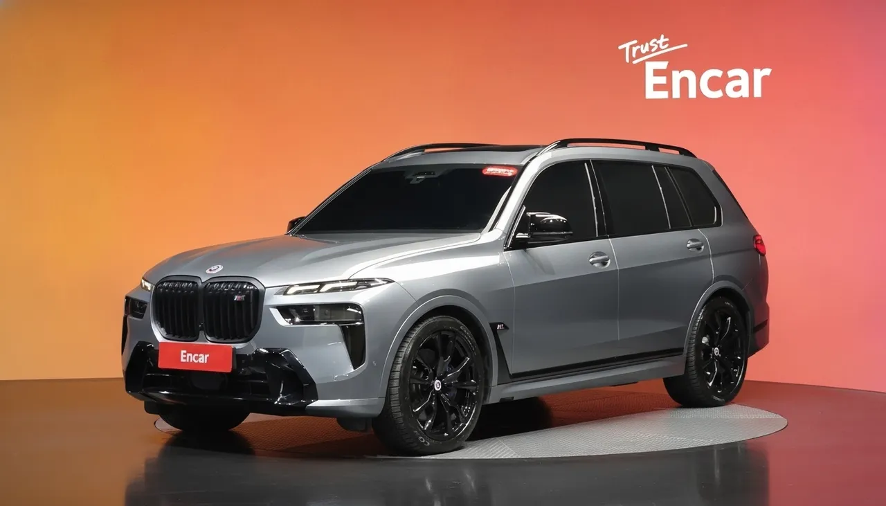 2023 BMW X7 M60i xDrive M sport 6STR