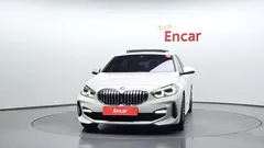 2023 BMW 1-Series 120i M Sports — фото 3