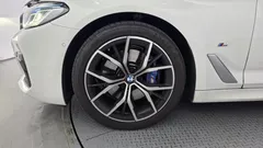 2023 BMW 5-Series 530i M Sport Package — фото 5