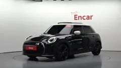 2023 Mini Cooper 5Door Resolute Edition — фото 13