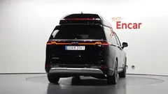 2023 Kia Carnival Gasoline 9-Seater Hi-Limousine — фото 4