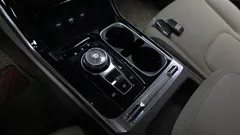 2023 Kia Carnival Gasoline 9-Seater Hi-Limousine — фото 9