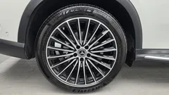 2023 Mercedes-Benz GLC-Class GLC300 4MATIC AMG Line — фото 5