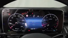 2023 Mercedes-Benz GLC-Class GLC300 4MATIC AMG Line — фото 8