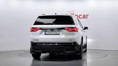 2022 Chevrolet Traverse 3.6 AWD Redline — фото 4