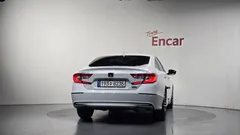 2022 Honda Accord 2.0 Hybrid Touring — фото 4