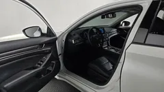 2022 Honda Accord 2.0 Hybrid Touring — фото 10