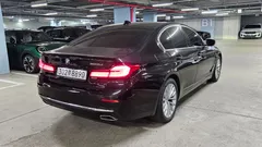 2023 BMW 5-Series 523d Luxury — фото 2