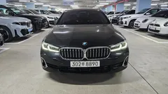 2023 BMW 5-Series 523d Luxury — фото 3