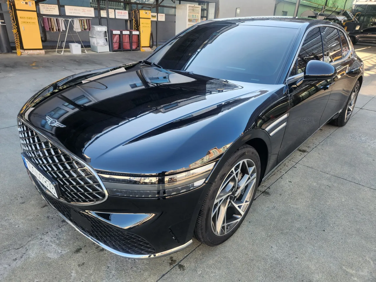 2023 Genesis G90 Gasoline 3.5 Turbo e-S/C AWD