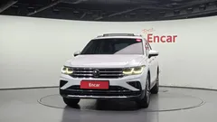 2023 Volkswagen Tiguan 2.0 TDI Prestige — фото 3