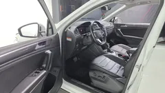 2023 Volkswagen Tiguan 2.0 TDI Prestige — фото 10