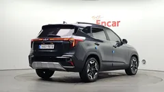 2023 Kia Seltos Gasoline 1.6 Turbo 2WD — фото 2
