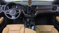 2022 Volvo V60 B5 Pro AWD — фото 7