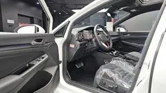 2023 Volkswagen Golf 2.0 GTI — фото 10