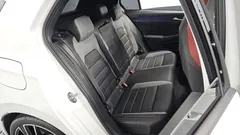 2023 Volkswagen Golf 2.0 GTI — фото 11