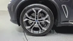 2022 BMW X5 xDrive 45e xLine — фото 5