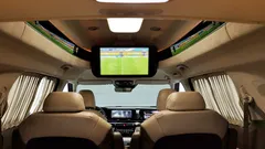 2022 Kia Carnival Gasoline 9-Seater Hi-Limousine — фото 6