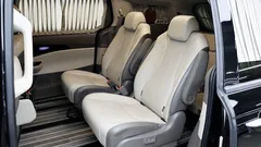 2022 Kia Carnival Gasoline 9-Seater Hi-Limousine — фото 16