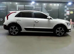 2024 Kia Niro Prestige — фото 3