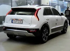 2024 Kia Niro Prestige — фото 4