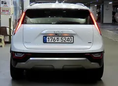 2024 Kia Niro Prestige — фото 5