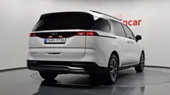 2022 Kia Carnival Diesel 9-Seater Signature — фото 2