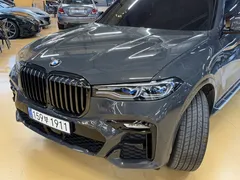 2022 BMW X7 xDrive 40i M Sport Online Exclusive Edition 6 Seater — фото 4