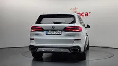 2022 BMW X5 xDrive 40i M Sport — фото 4